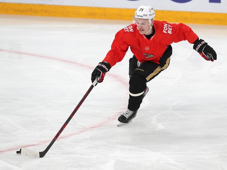 Тренировка «Авангарда» перед первым матчем серии в Магнитогорске