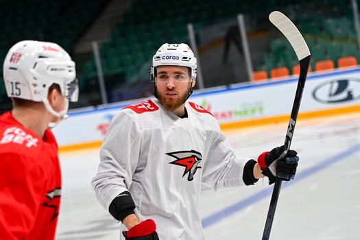 Раскатка «Авангарда» перед матчем в Казани