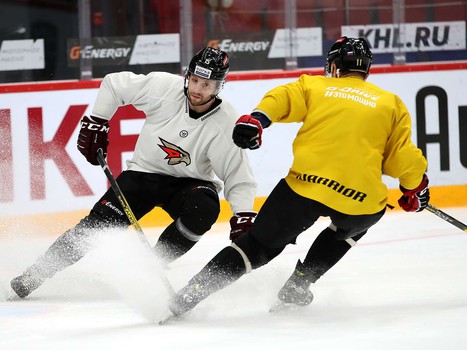 Раскатка «Авангарда» перед матчем с «Салаватом Юлаевым»