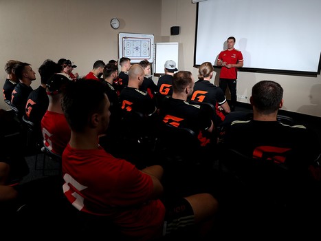 Первая тренировка «Авангарда» в новом сезоне