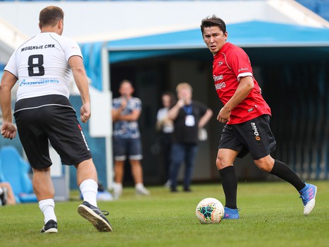 Товарищеский матч по футболу. Сборная «Авангард» - «Мощные СМИ» 13:2