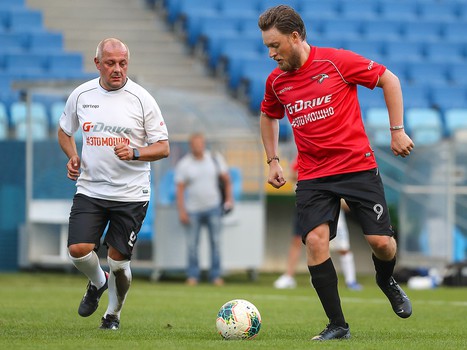 Товарищеский матч по футболу. Сборная «Авангард» - «Мощные СМИ» 13:2