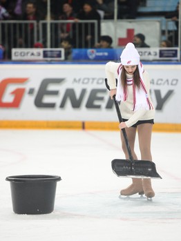 08.01.2015 "Авангард" - "Динамо" Мск 3:7