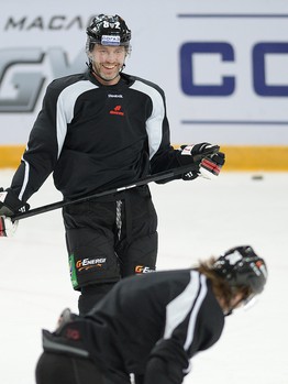 Раскатка "Авангарда" перед матчем с "Динамо" Мск 8 октября 2013