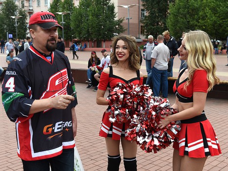 Атмосфера первого матча "Авангарда" в Балашихе