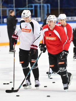 Раскатка "Авангарда" перед выездным матчем с "Сибирью"