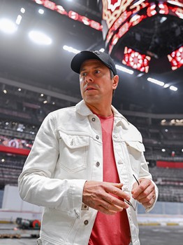 Александр Крылов на G-Drive Арене и в Хоккейной Академии «Авангард»