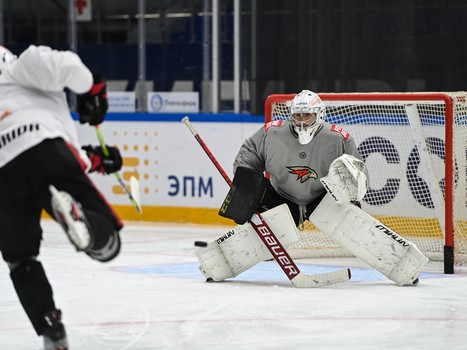 Тренировка «Авангарда» перед матчем в Новосибирске