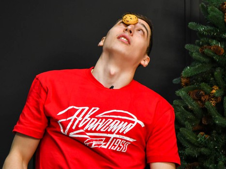 Новогодние игры "Авангарда": Кошелев vs Михеев