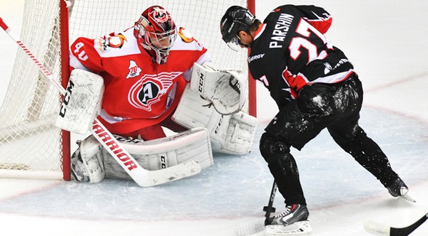  "Нам предстоит еще много работы". Подробности матча "Авангарда" с "Автомобилистом"