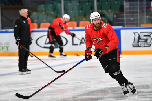 Раскатка «Авангарда» перед матчем в Казани