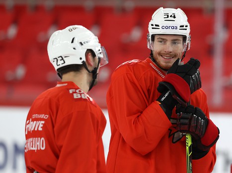 Раскатка «Авангарда» перед матчем в Екатеринбурге