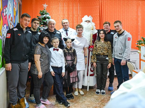 «Авангард» в гостях у детей из ОДКБ