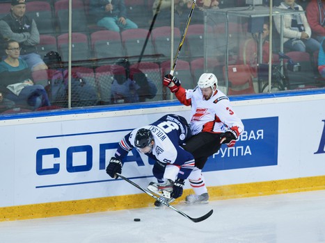 18.08.2015. Мемориал Ромазана-2015. "Авангард" - "Металлург" Мг 5:2