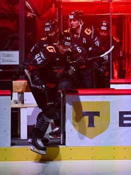 06.10.2025. «Авангард» - «Автомобилист» 1:4