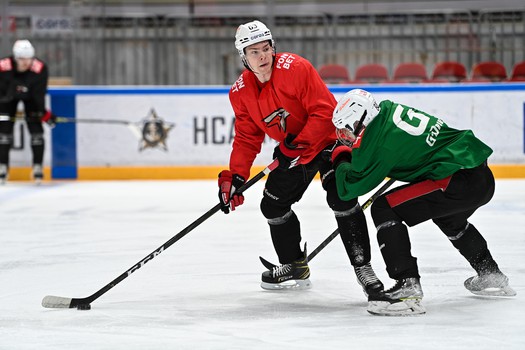 Тренировка «Авангарда» во Владивостоке