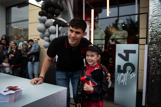 Никита Серебряков на вечеринке Буэнос Летос