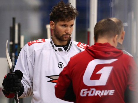 Тренировка «Авангарда» в Сочи