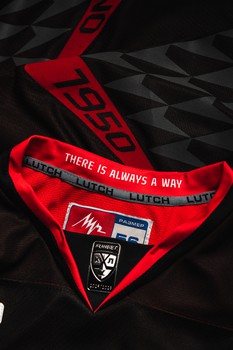 Домашняя форма «Авангарда» на сезон 2025/26