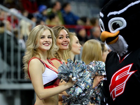 14.11.2015. "Авангард" - "Амур" 3:0