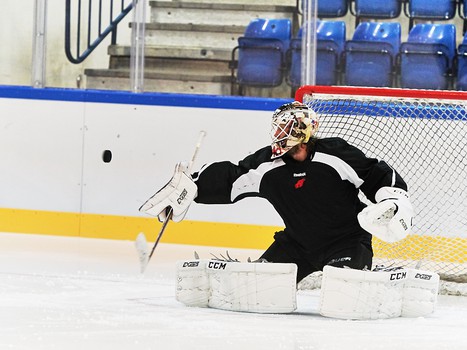 Первая тренировка "Авангарда" на сборе в Финляндии