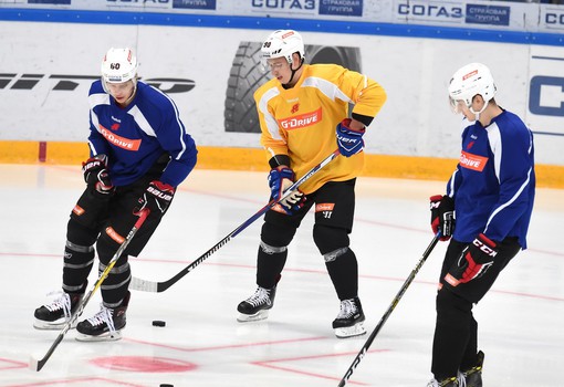 Раскатка "Авангарда" перед выездным матчем со "Спартаком"