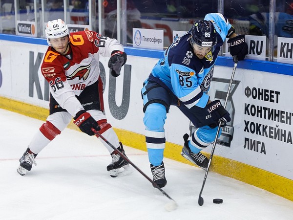 «Сибирь» вернула канадца, который играл за нее три последних сезона. Поможет ли Бек попасть ей в плей-офф?