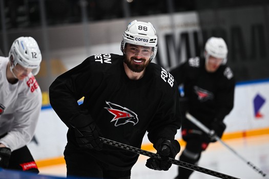 Тренировка «Авангарда» перед матчем во Владивостоке