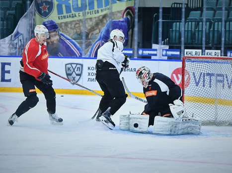 "Авангард" готовится к выездному матчу против СКА