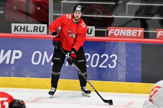 Двусторонка «Авангарда»