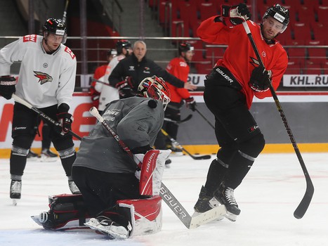 Раскатка «Авангарда» перед матчем с «Йокеритом»