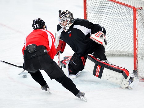 Раскатка "Авангарда" перед домашним матчем с "Йокеритом"