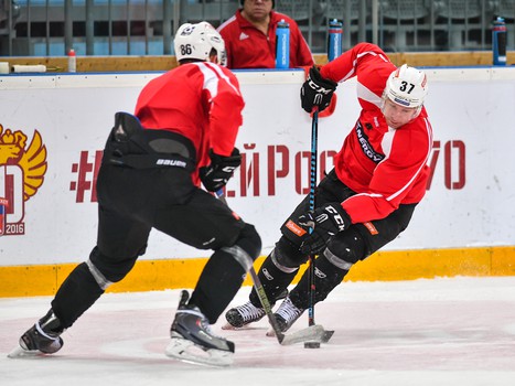 "Авангард" провел тренировку перед отправлением в Тольятти и Нижнекамск