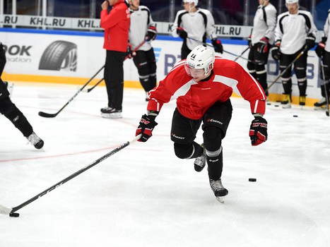 Раскатка "Авангарда" перед выездным матчем с "Динамо" Мск