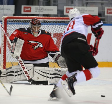 Ветераны «Авангарда» - сборная «Газпром нефти» 11:4