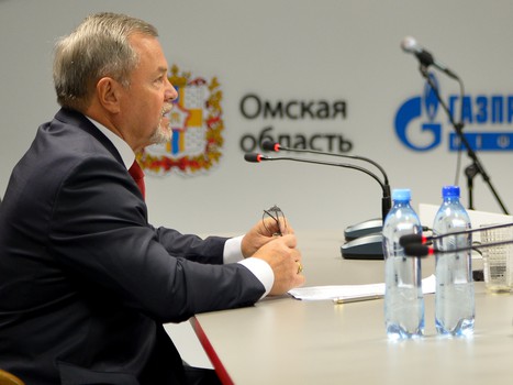 Пресс-конференция президента ХК "Авангард" Владимира Шалаева и представление новичков