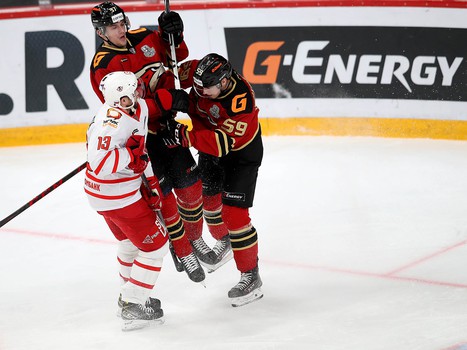 10.03.2021. 1/4 финала, 5 матч. «Авангард» - «Автомобилист» 3:1