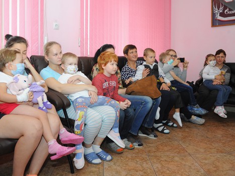 Фурх, Густафссон и Анелёв в гостях у юных болельщиков из ОДКБ