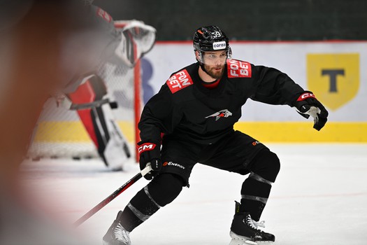 Первая тренировка Владимира Ткачева с основным составом