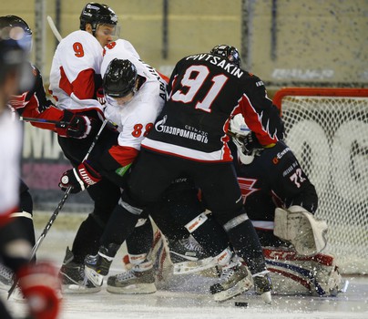 Первая победа нового сезона. "Авангард" - "Трактор" 2:1ОТ