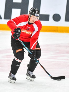 Раскатка "Авангарда" перед матчем с московским "Динамо"