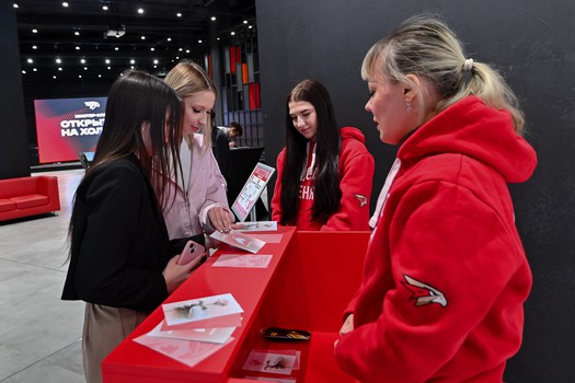 «Авангард» - «Сибирь» 1:2 Б. Вокруг матча