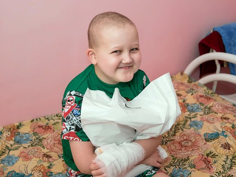 Максим Сушинский в гостях у детей из ОДКБ