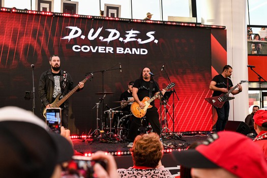 «Авангард» - «Динамо» Мн 5:4 Б. Вокруг матча