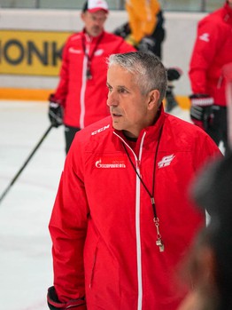 Открытая тренировка "Авангарда" для СМИ