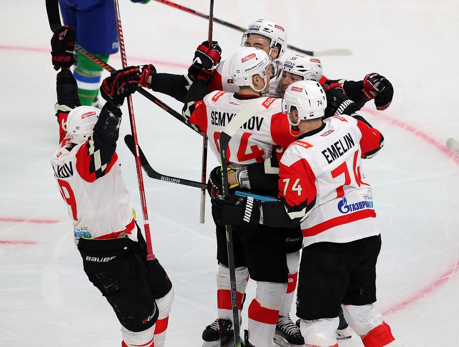 07.03.2020. 1/4 Востока, матч №4. «Салават Юлаев» - «Авангард» 1:5