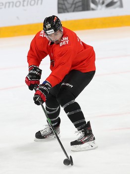 Первая тренировка Наиля Якупова в «Авангарде»