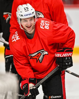 Раскатка «Авангарда» перед матчем в Челябинске