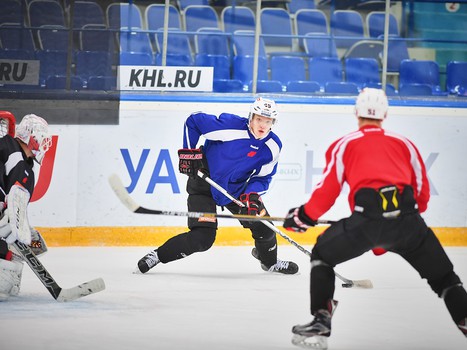 Раскатка "Авангарда" перед выездным матчем с "Нефтехимиком"