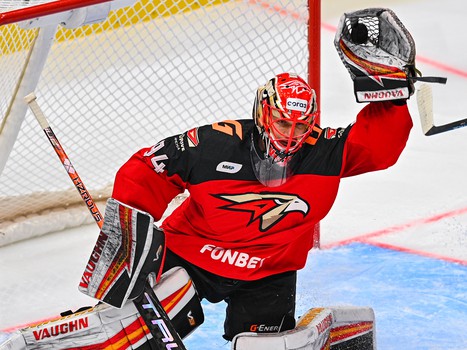 25.10.2022. «Авангард» - «Барыс» 6:0